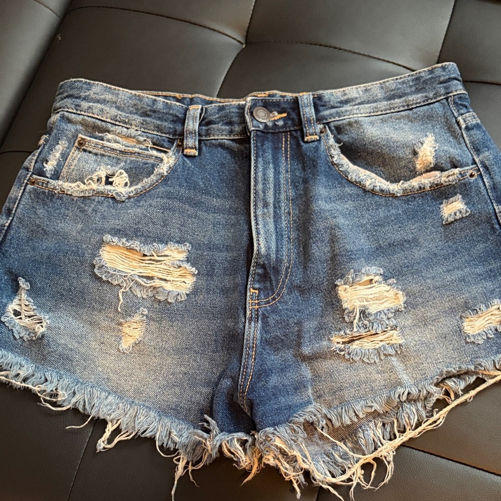 ZARA Distressed Denim Women Shorts size 6
